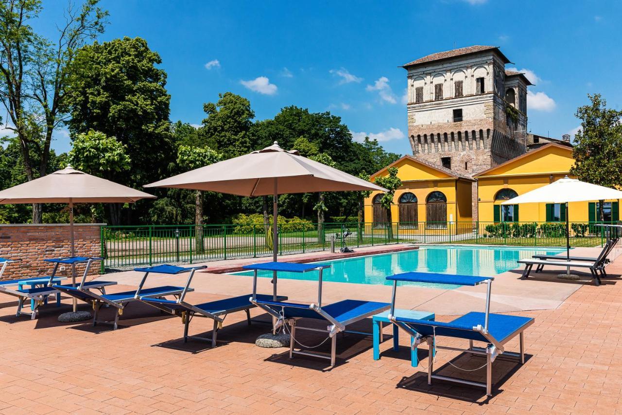 Palazzo Barbo Lägenhet Pumenengo Exteriör bild
