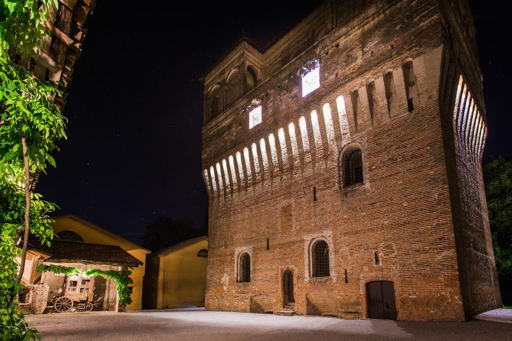 Palazzo Barbo Lägenhet Pumenengo Exteriör bild